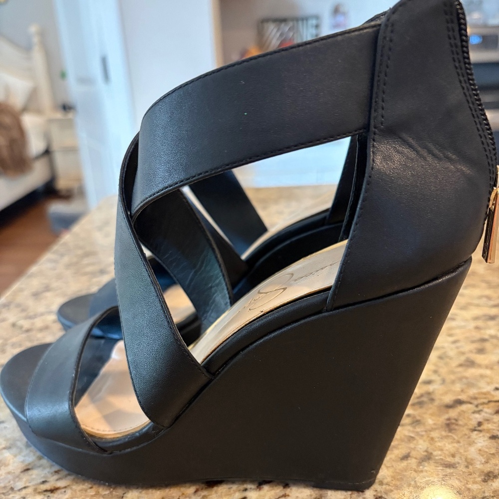 Jessica Simpson Wedges